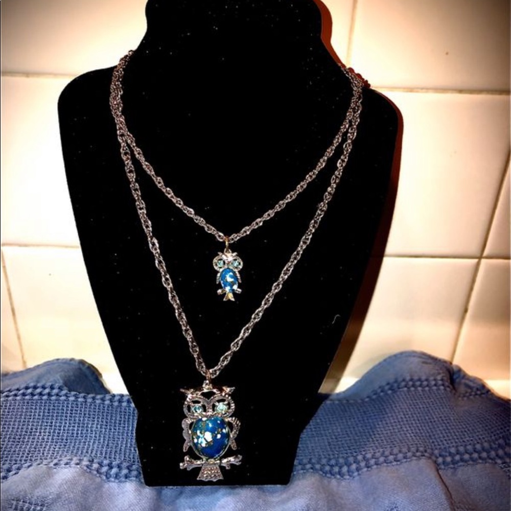 Necklace - Picture 2 of 2